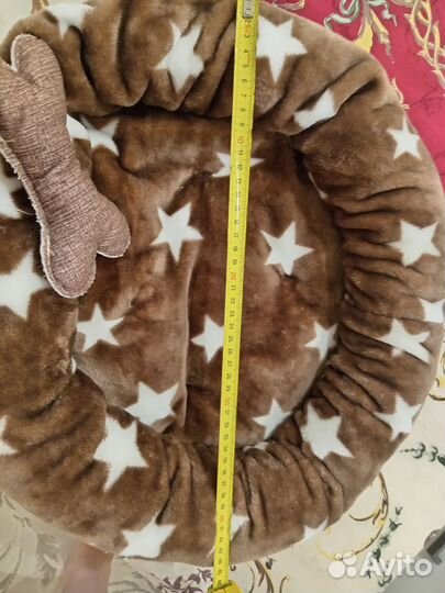 Лежанка для кошек новая