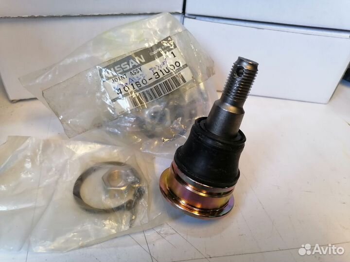 Шаровая опора Nissan Cefiro, A32