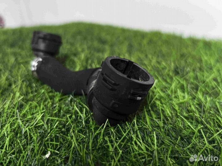 Патрубок системы охлаждения Bmw 7-Series G11 3.0