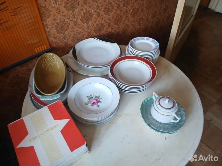 Старинная посуда опт Аккордеон Стулья венские