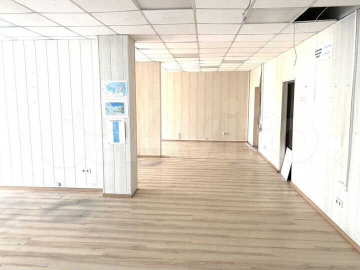 Офисное помещение 102.7 м²