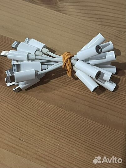 Переходник apple lightning to 3,5 jack