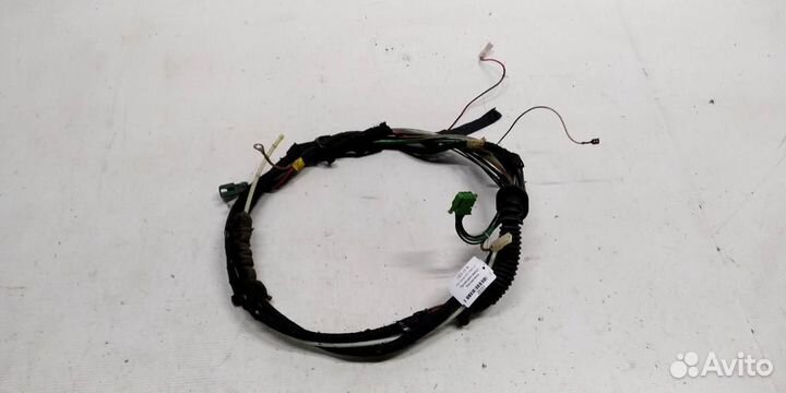 Проводка двери багажника volkswagen Passat B3