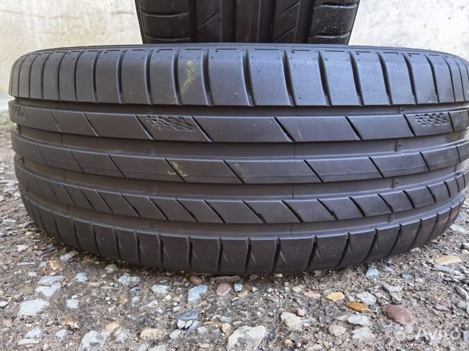 Kumho Ecsta PS71 225/45 R19 96Y