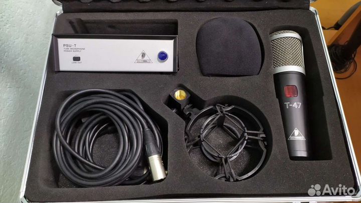 Ламповый микрофон behringer T-47