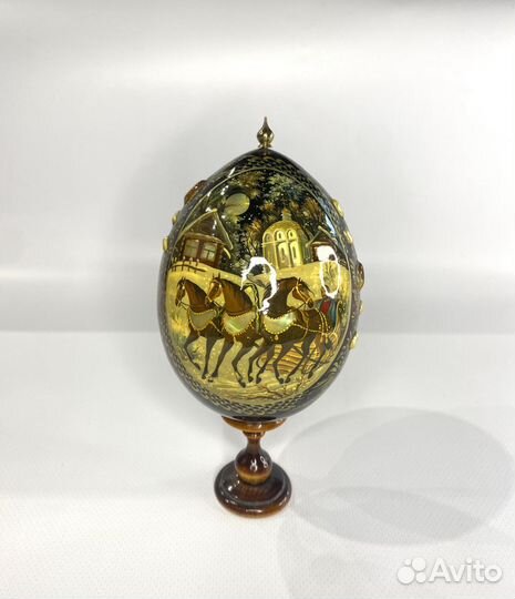 Яйцо деревянное с инкрустацией