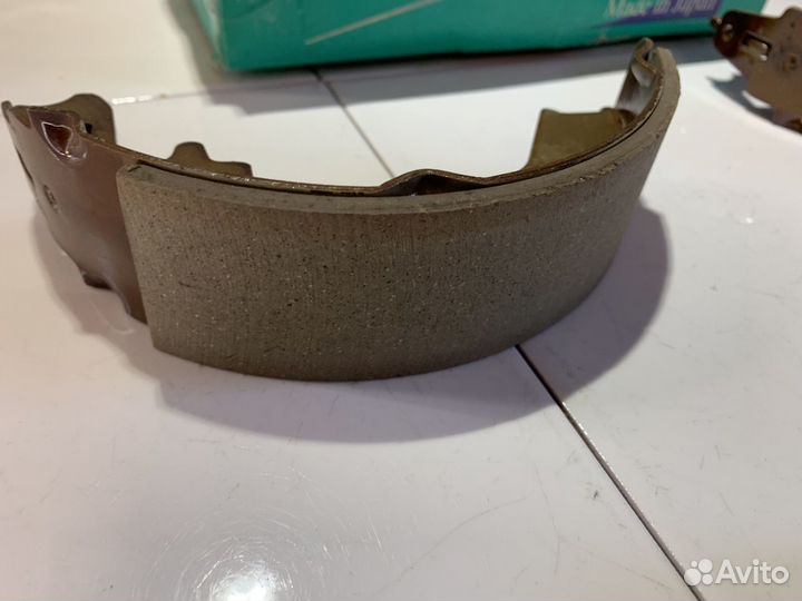 Колодки тормозные барабанные Mazda Bongo SE28M