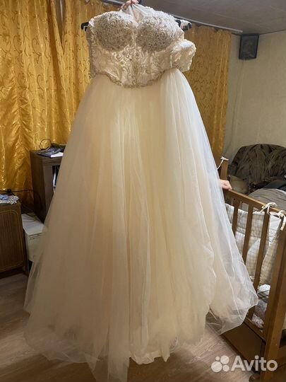 Свадебное платье продается