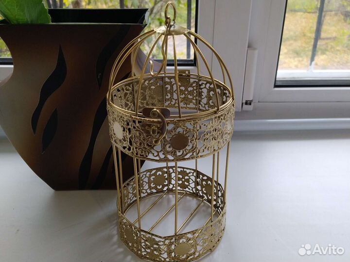 Декор для дома ваза и клетка