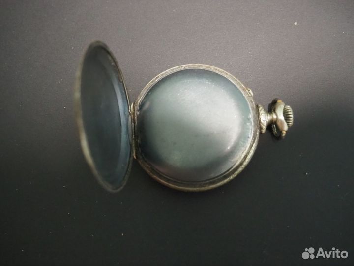 Часы карманные retard avance