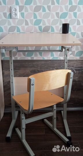 Стол конторка