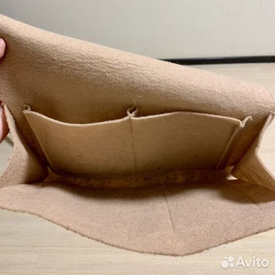 Прикроватные войлочные сумки