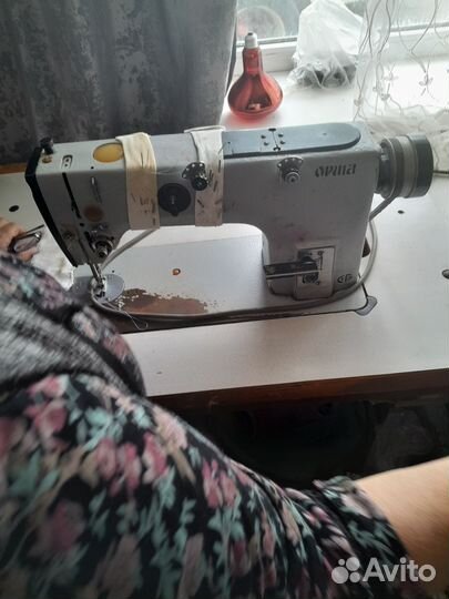 Швейная машинкаи оверлог