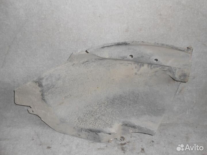 Защита топливного бака Toyota Windom MCV21 б/у