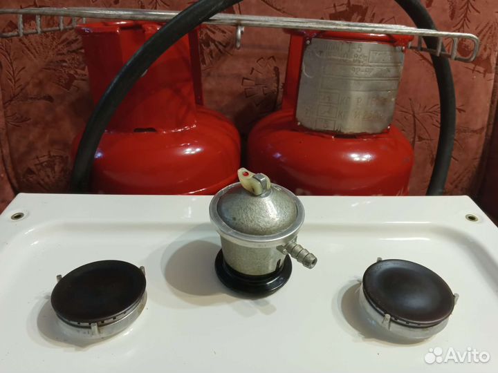 Газовая плитка новая с 2 балонами