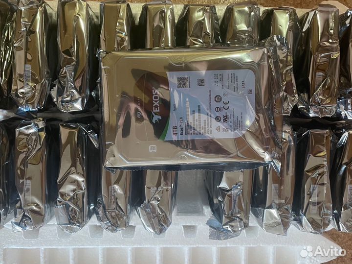 Внутренний жесткий диск Seagate Exos 7E8 HDD 4 Тб