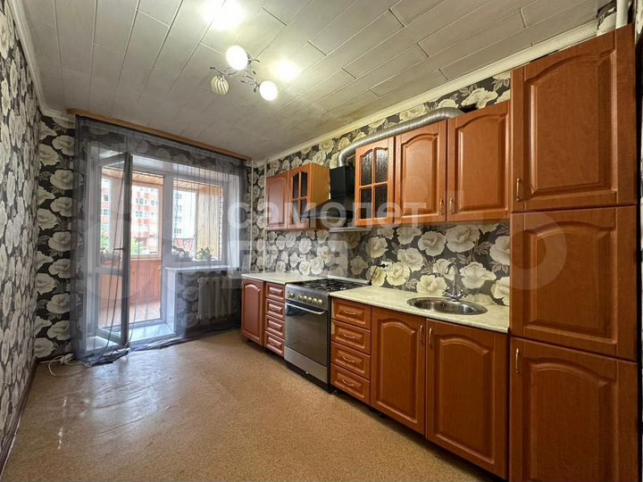 3-к. квартира, 65,3 м², 1/10 эт.