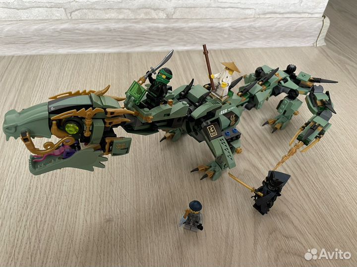 Lego Ninjago movie 70612 Дракон зеленого ниндзя