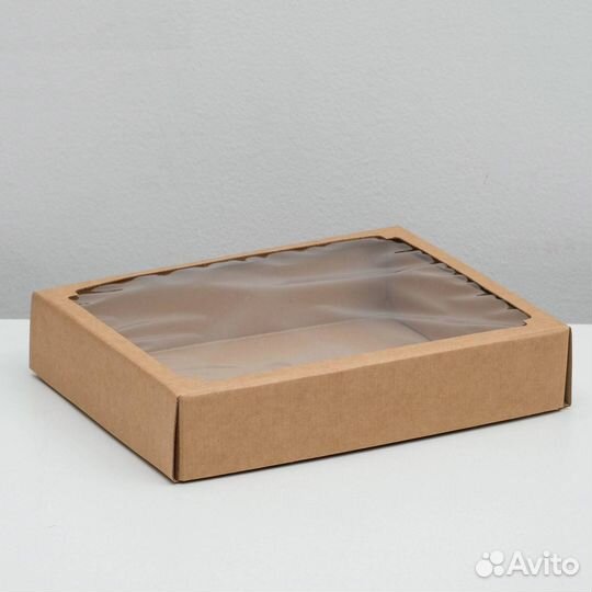 Картонные коробки подарочные сборные