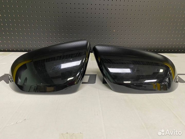 Накладки на зеркала LiXiang