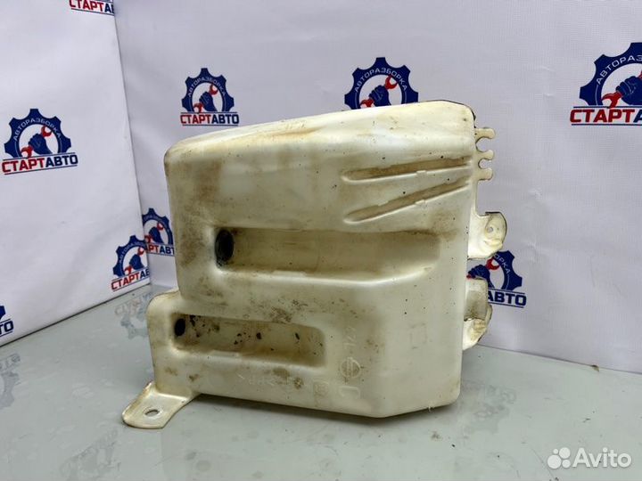 Бачок стеклоомывателя Nissan Note E 11 CR14DE 2088