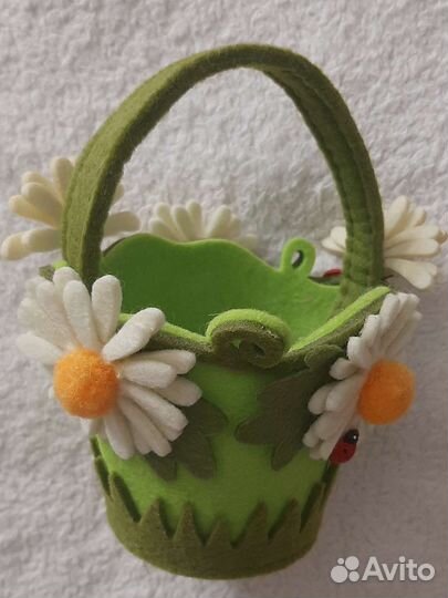 Корзинка из фетра ручной работы