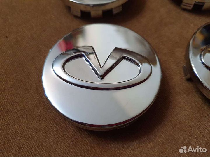 Заглушки литых дисков колпачки infiniti серебро