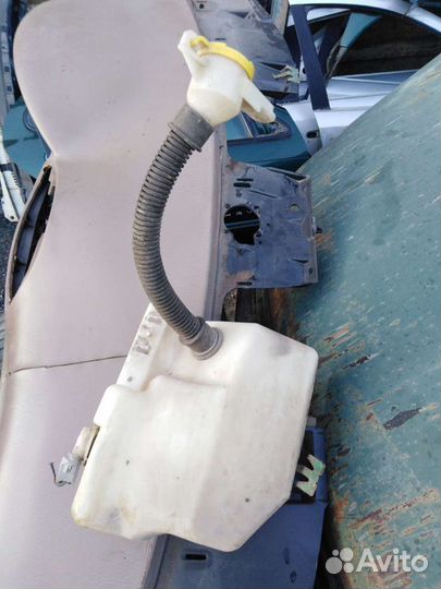 Бачок омывателя крайслер 300М