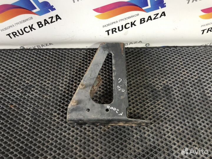 Кронштейн переднего бампера левый Man F2000