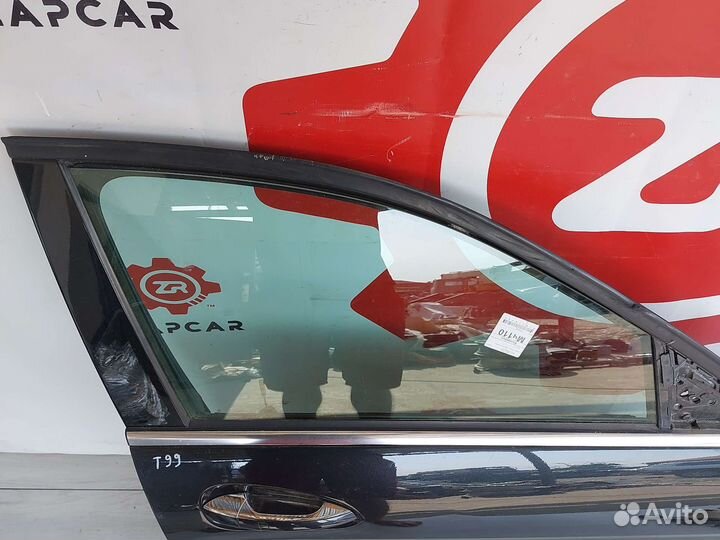 Mercedes Benz W204 стекло передние /R