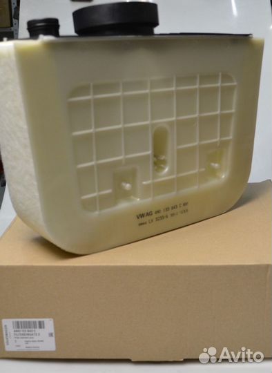 Фильтр воздушный (оригинал) VAG 4M0133843C
