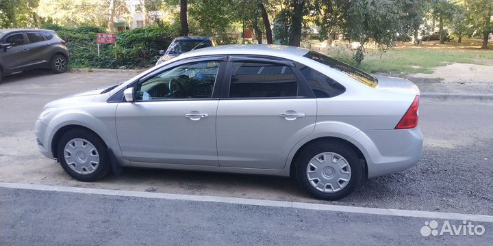 Ford Focus 1.6 МТ, 2010, 282 000 км