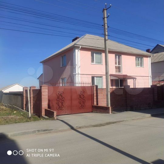 Дом 377 м² на участке 10 сот.