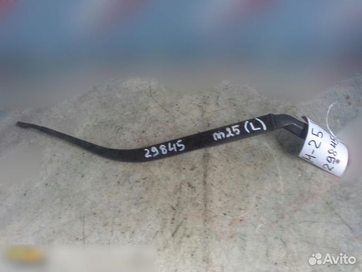 Поводок стеклоочистителя передний левый Infiniti I