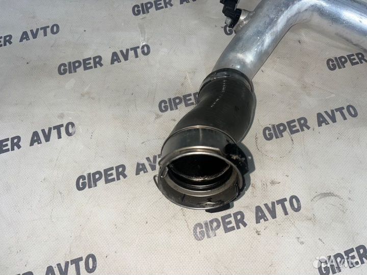 Патрубок интеркулера Kia Sportage 4QL D4FE 2019