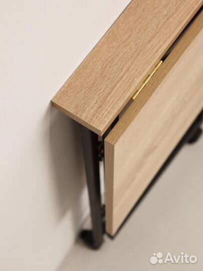 Стол для ноутбука