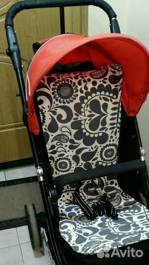 Прогулочная коляска Valco Baby Zee