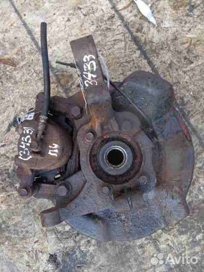 Кулак поворотный левый Hyundai Santa Fe 2 CM 51715