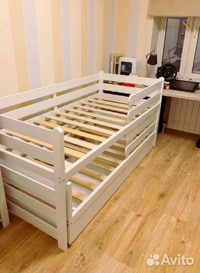 Детская Кровать из бука для двоих