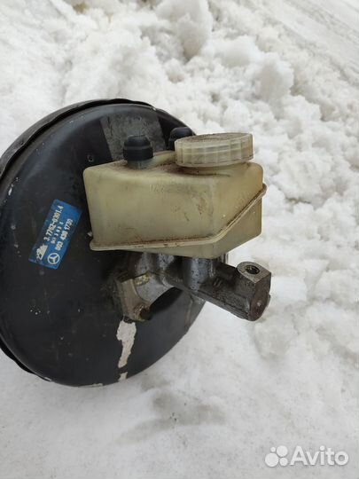 Главный тормозной цилиндр mercedes w124