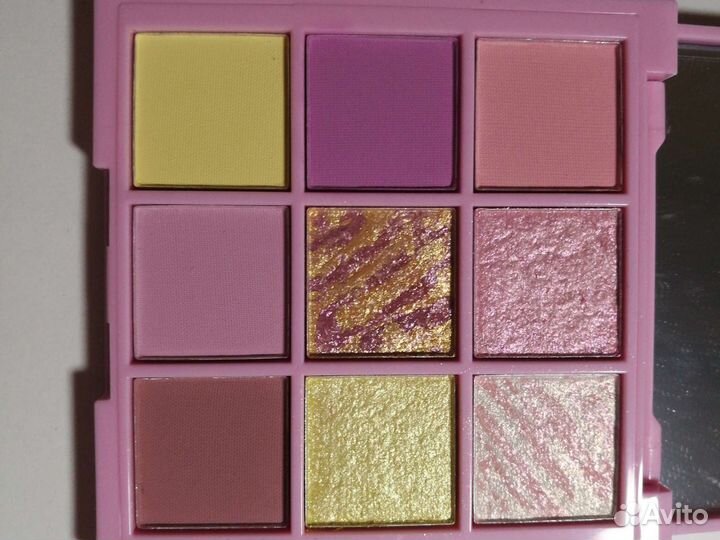 Палетка теней 7 Days хайлайтеры и тени