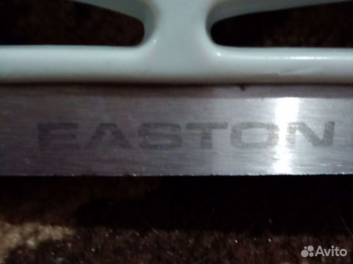 Коньки хоккейные easton