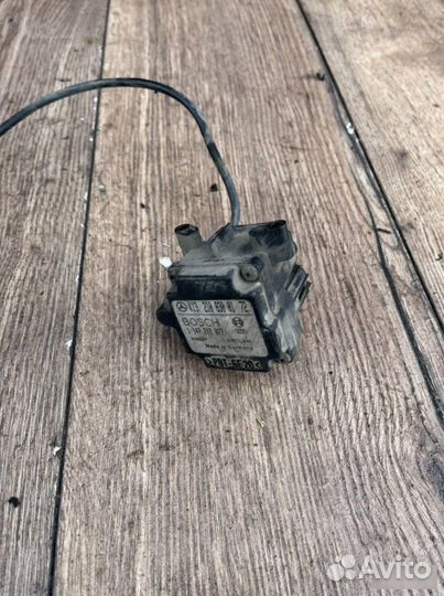 Датчик качества воздуха Mercedes-Benz W210 3.2