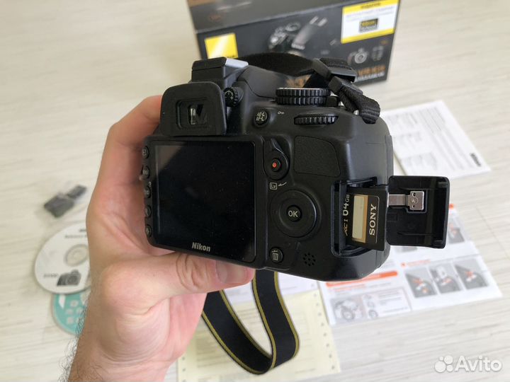 Зеркальный фотоаппарат nikon d3100 18-55VR Kit