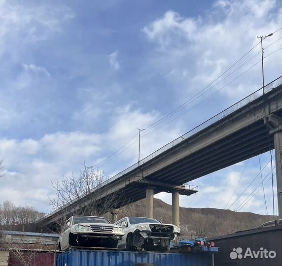 Запчасти Lexus/Toyota/Mitsubishi/Mercedes