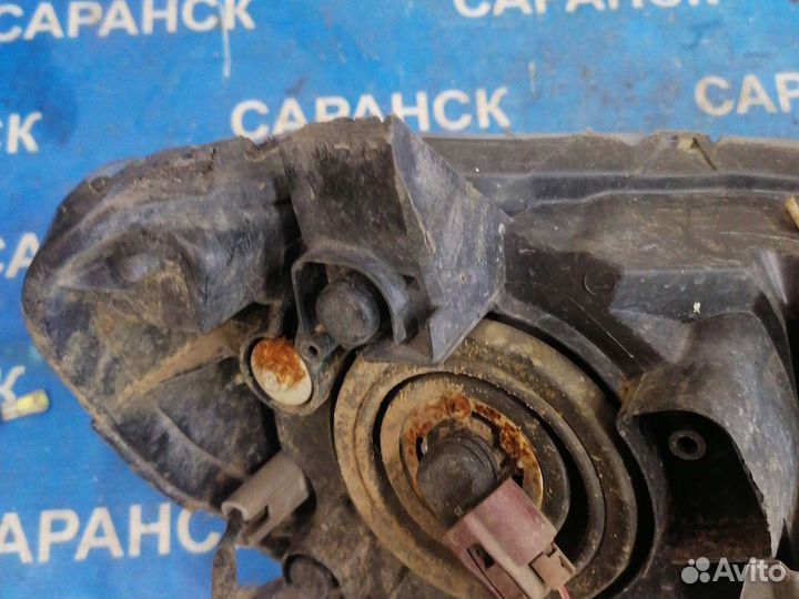 Фары левая Lancer 10 с дефектом