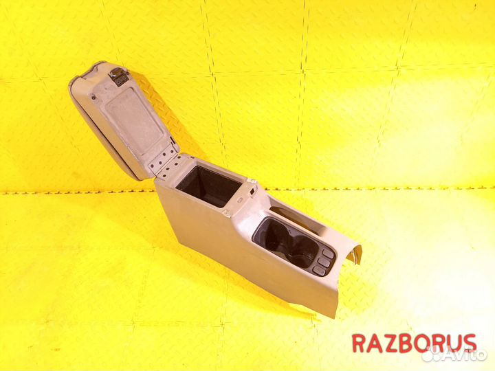 Подлокотник Chery Fora A21 / Vortex Estina