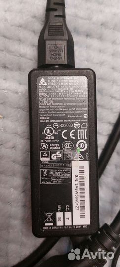 Блок питания для ноутбука