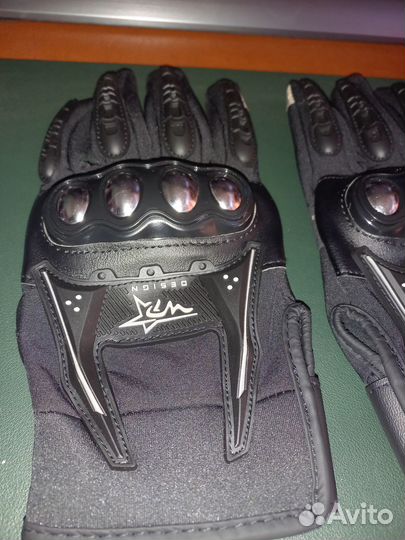 Мотоциклетные перчатки