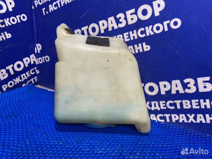 Бачок омывателя Skoda Felicia универсал 781.135